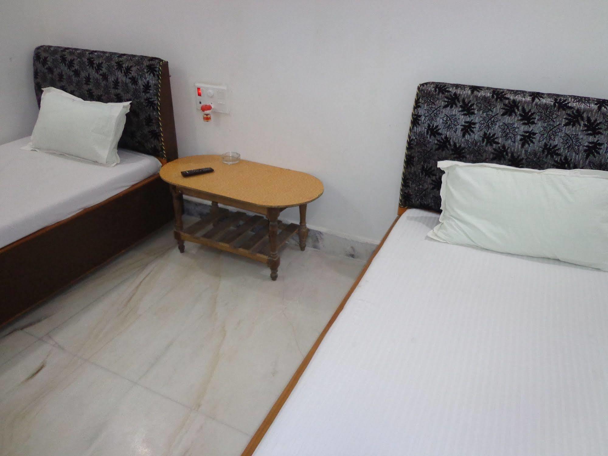 Jyoti Guest House Bodh Gaya Eksteriør bilde