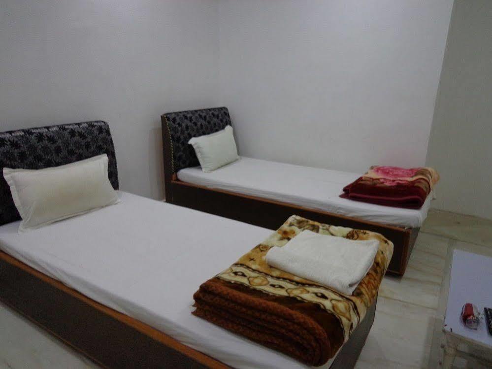Jyoti Guest House Bodh Gaya Eksteriør bilde